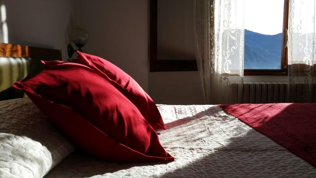 Can Lladoner Sant Llorenc de Morunys Chambre photo